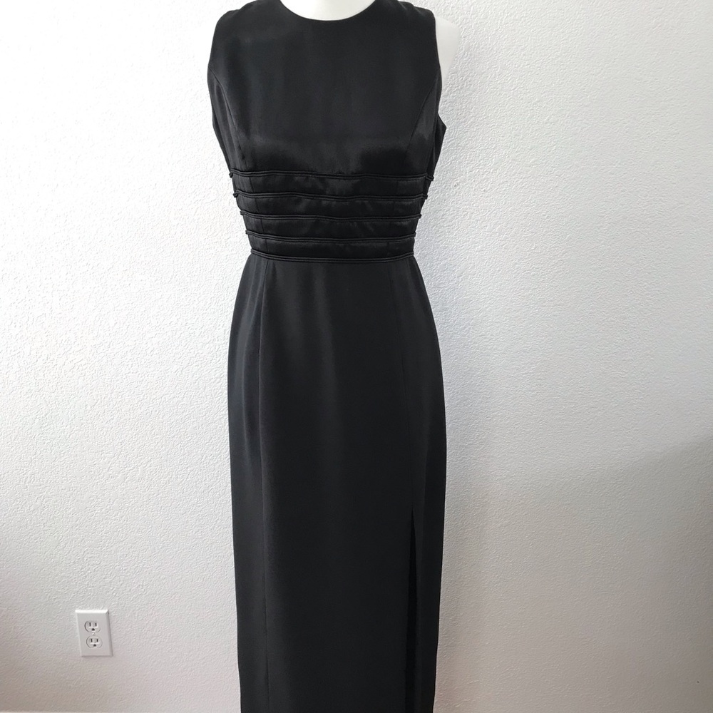 Prom dress - Picture 2 of 8